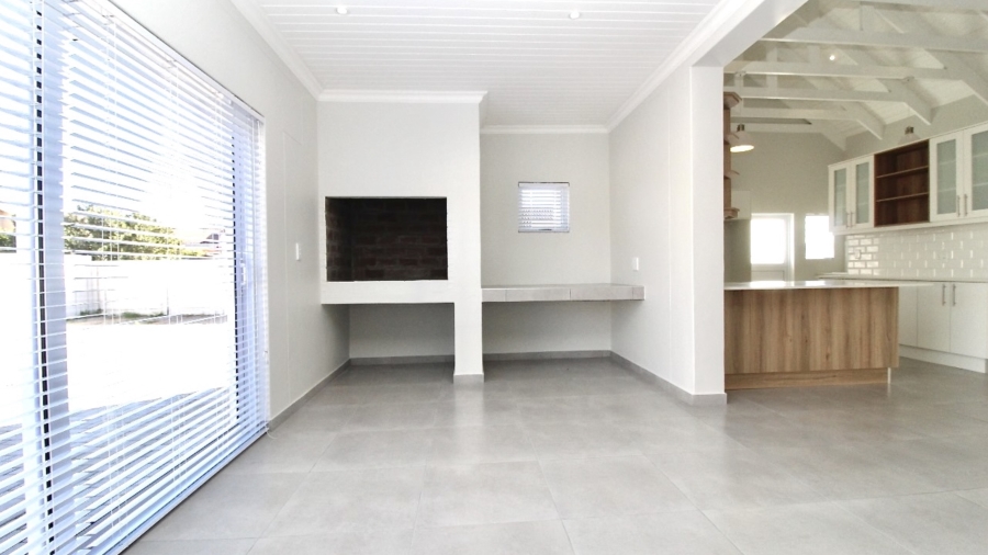 3 Bedroom Property for Sale in Port Owen Western Cape